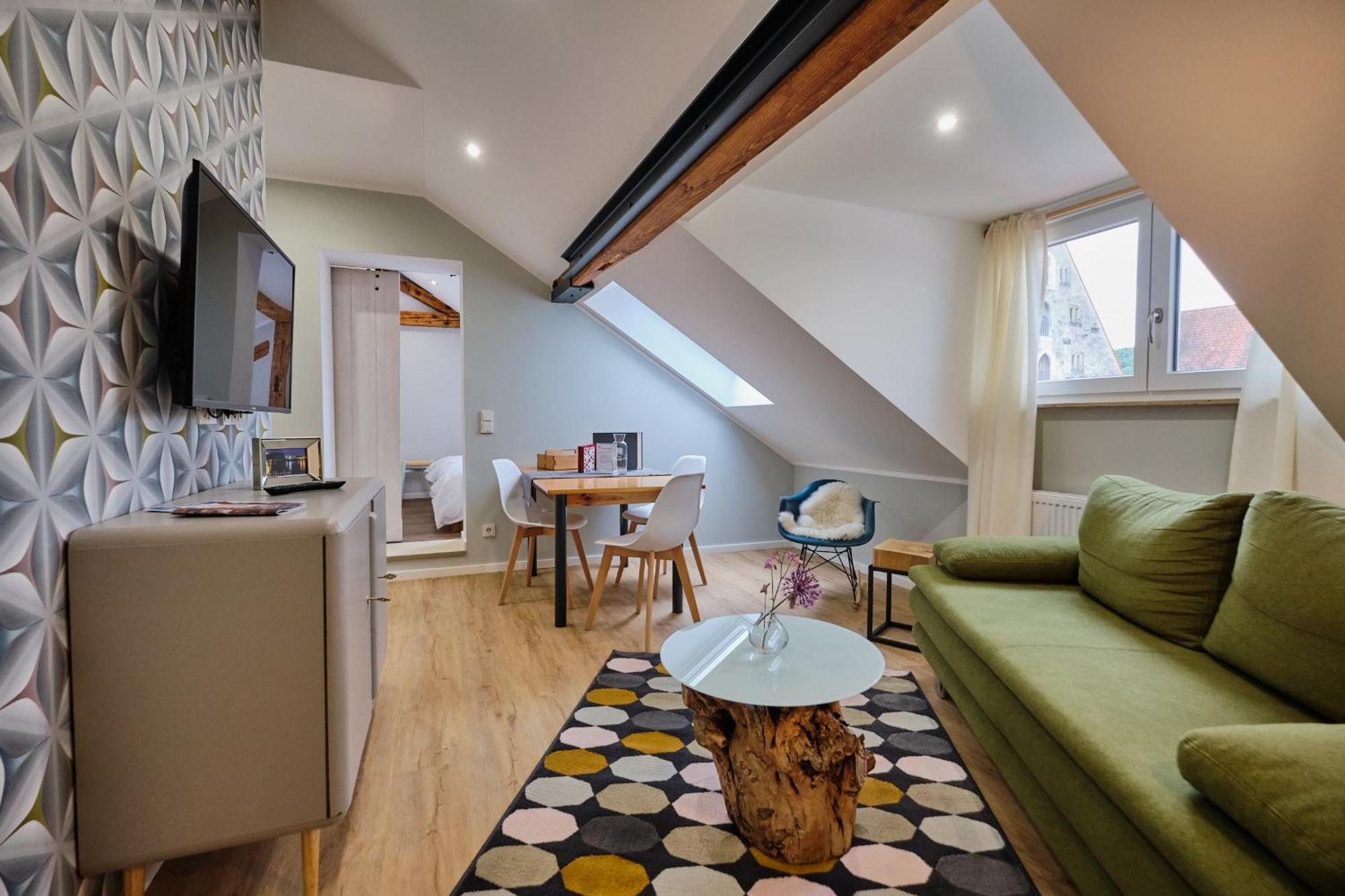Boutique-Apartments Am Ledererturm เคลไฮม์ ภายนอก รูปภาพ