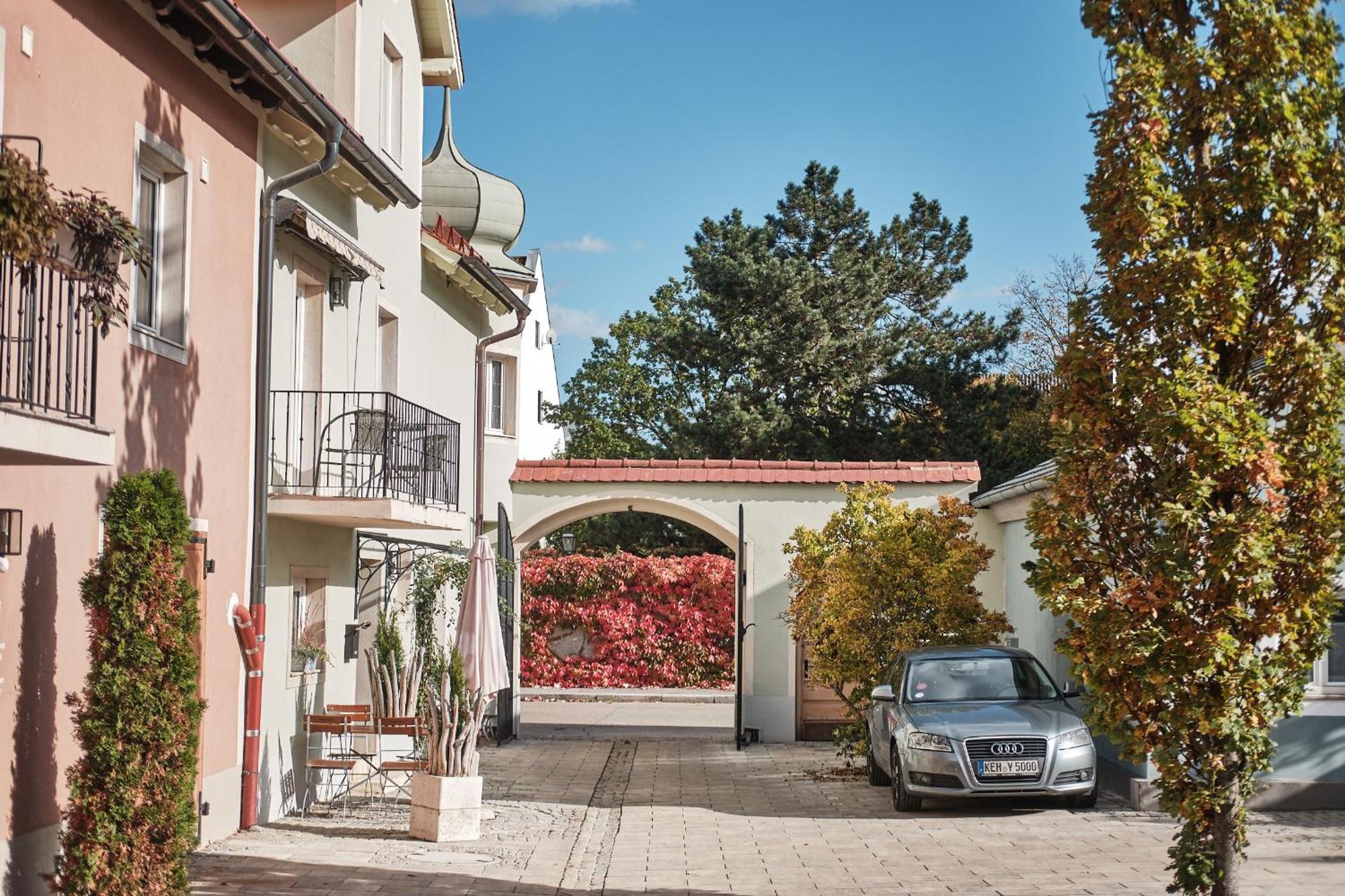 Boutique-Apartments Am Ledererturm เคลไฮม์ ภายนอก รูปภาพ